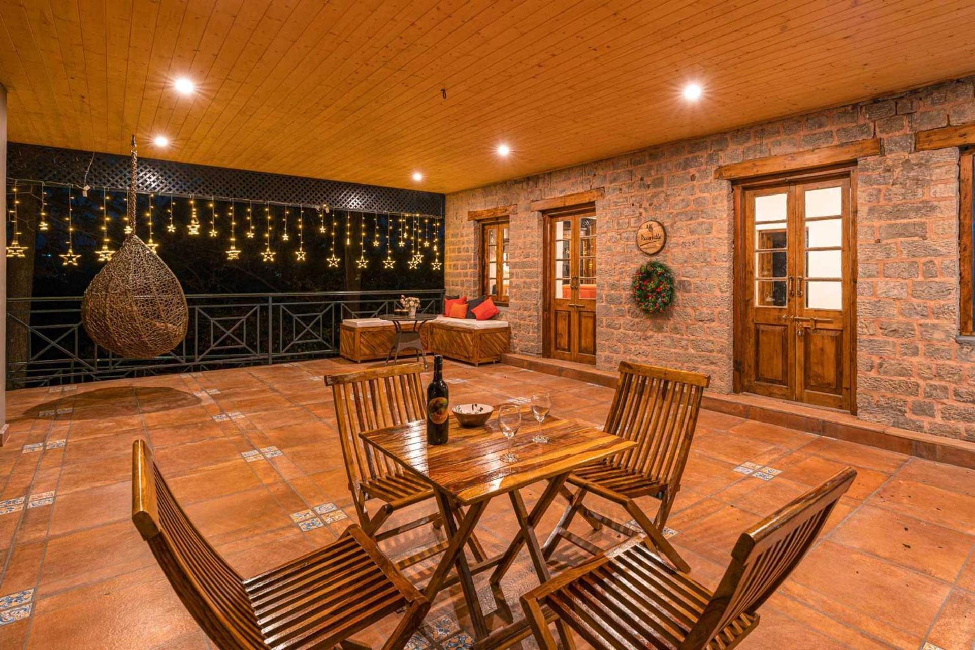 Stayvista At Paris Villa With Pvt Pool & Valley View Kasauli Exterior foto